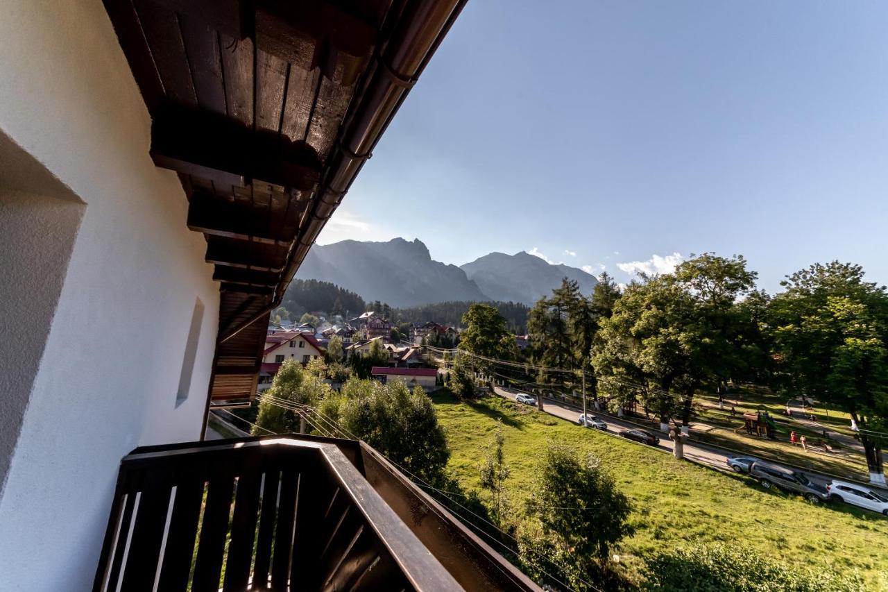 Suru Hotel & Restaurant Buşteni 外观 照片